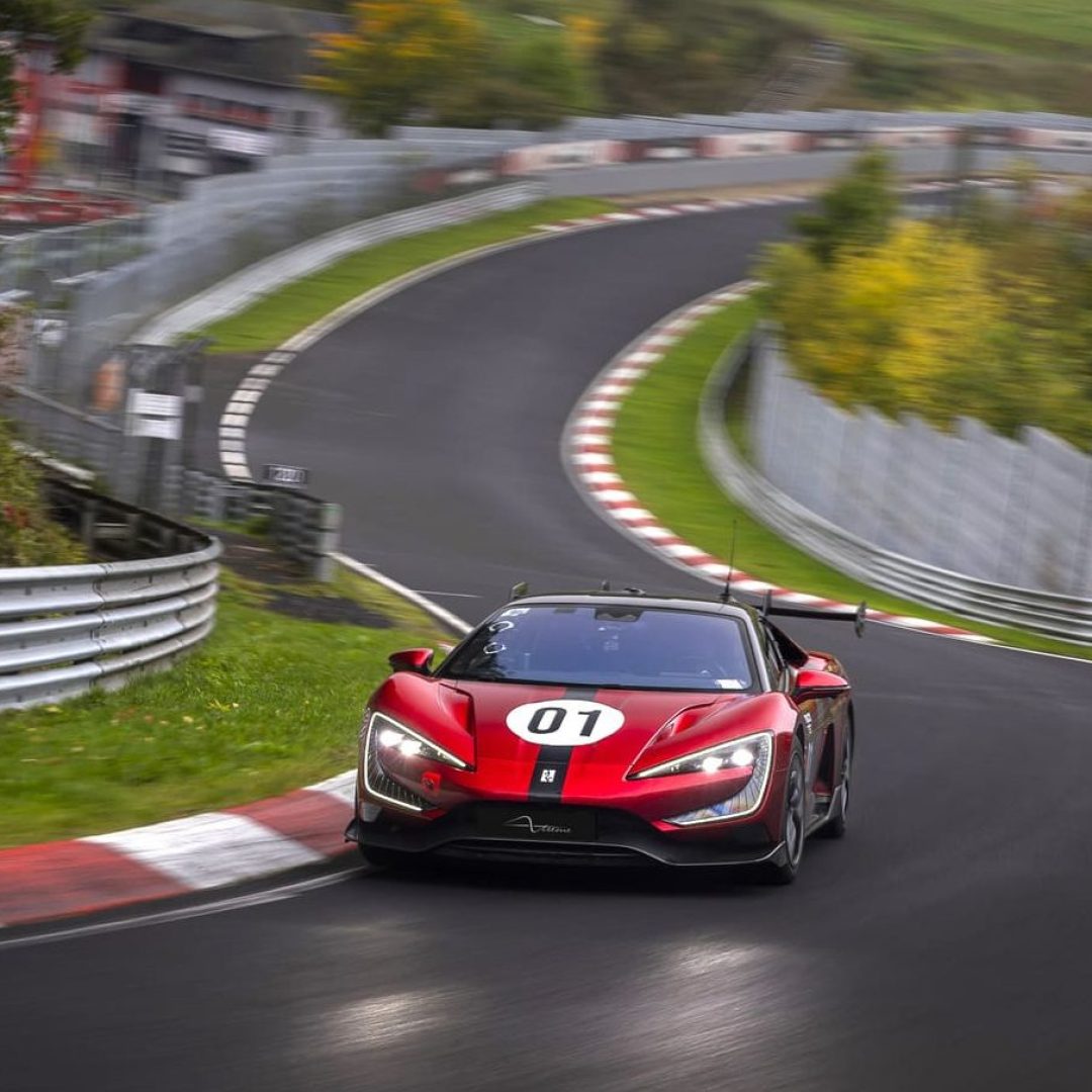 BYD Group revela novo recorde do YANGWANG U9 Xtreme em Nurburgring (1)