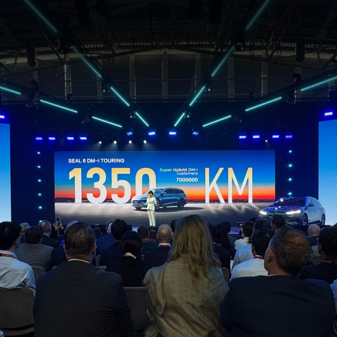 BYD reforça compromisso com a Europa e apresenta novidades no IAA Mobility 2025 (1) (003)